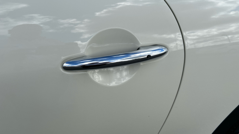 MINI Hatchback 2.0 Cooper S Exclusive II 3dr Auto Petrol Hatchback